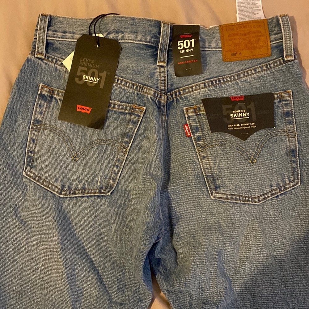 Levi 501 skinny denim- size 27